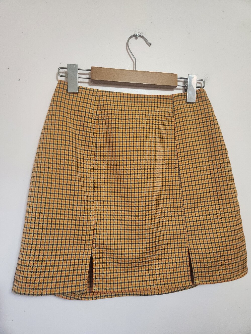 Urban Outfitters Yellow Plaid Double Slit Mini Skirt XS Y2K Preppy EUC